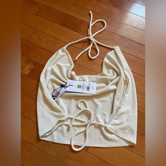 Dynamite Cowell neck crop top🧡 - Picture 2 of 2